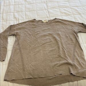 LOFT Women's Beige Crew Neck Sweater